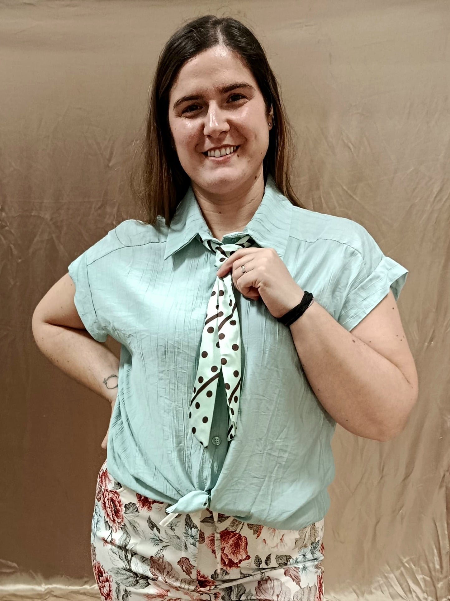 BLUSA C/LENÇO